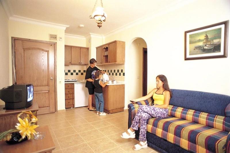 Amber-Rose Apart Hotel Alanya Room photo